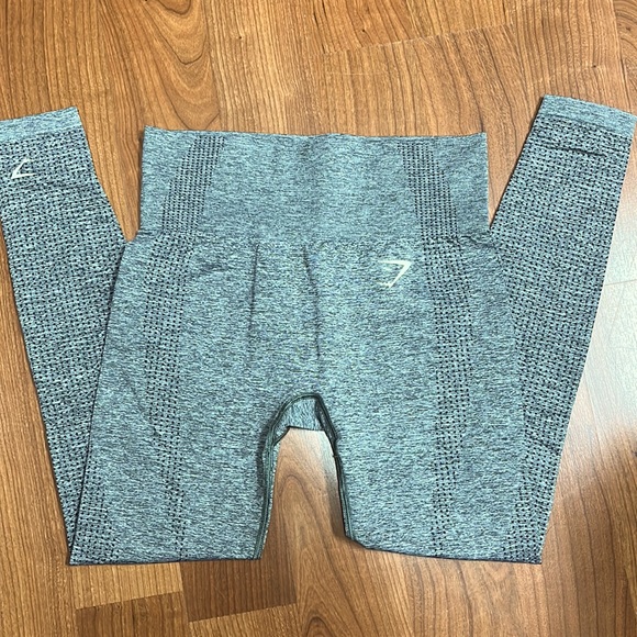 Gymshark Other - GYMSHARK Leggings Grqy S